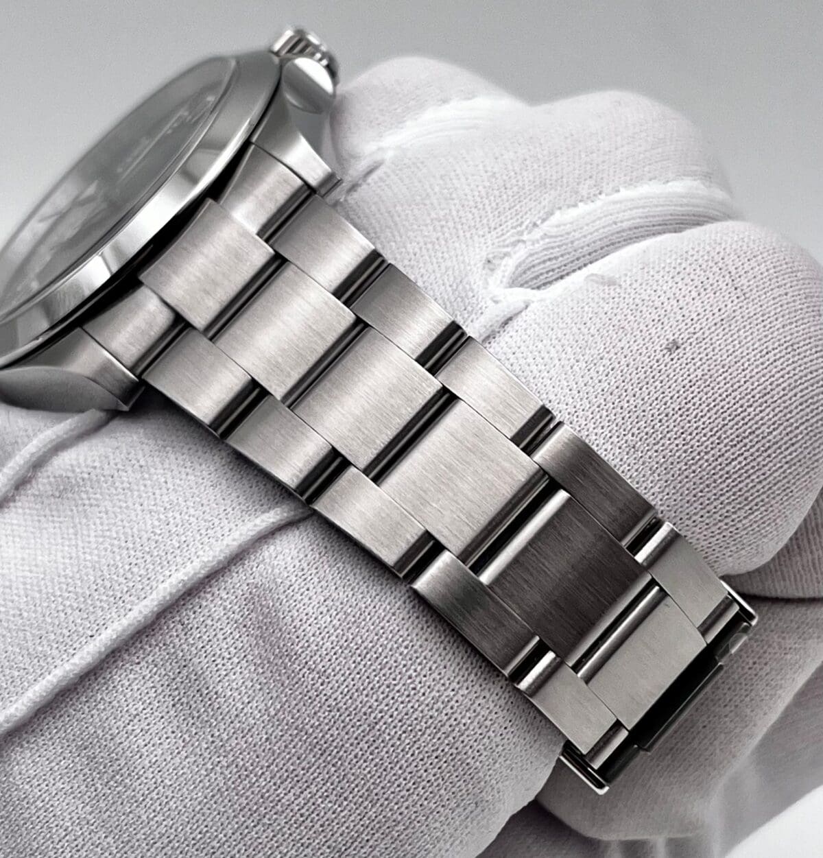 Win A Rolex Air-King - Image 4