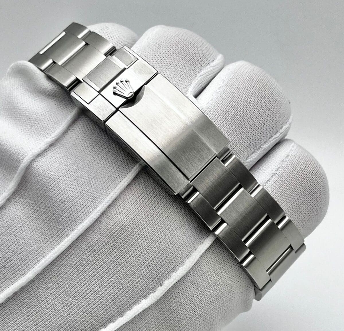Win A Rolex Air-King - Image 5